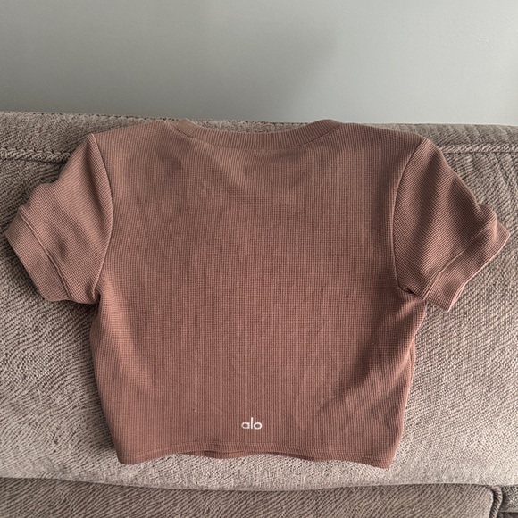 ALO Yoga Tops - ALO Yoga Brown Crop Top